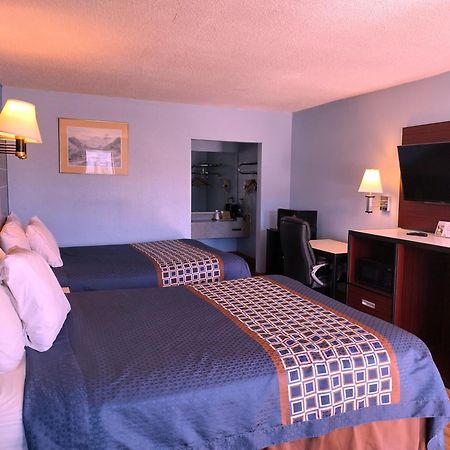 Rodeway Inn Richland エクステリア 写真
