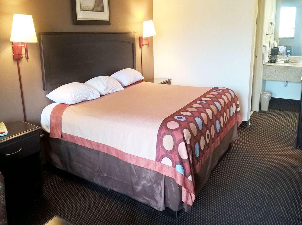Rodeway Inn Richland エクステリア 写真